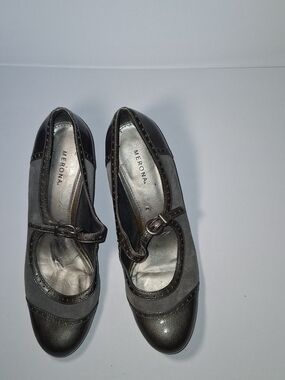 Merona Gray Mixed Material Buckle Mary Jane Heels US Size 8.5